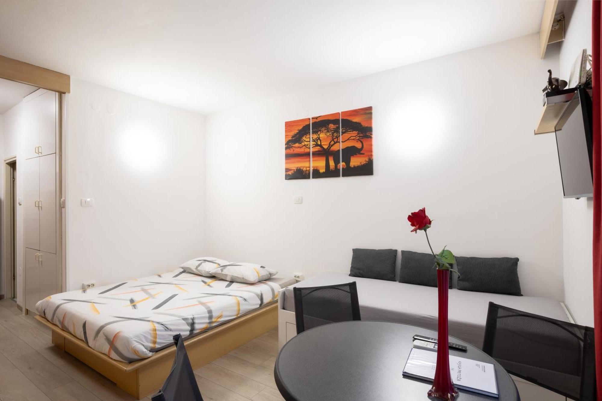 Apartma Zusterna โคเปร์ ภายนอก รูปภาพ