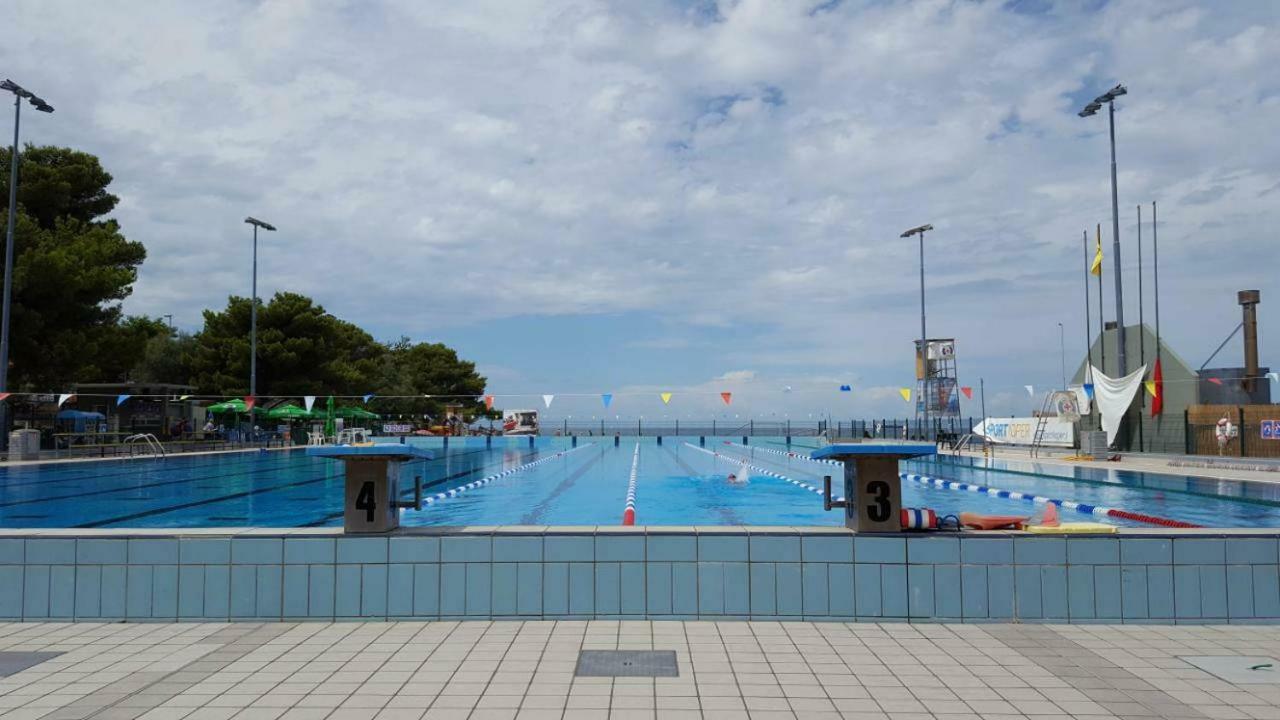Apartma Zusterna โคเปร์ ภายนอก รูปภาพ